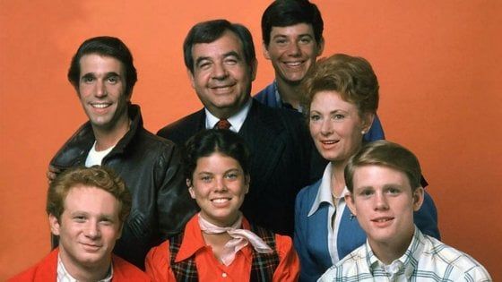 Morto Thomas L. Miller, addio al produttore entrato nella leggenda per sitcom come 'Happy Days'