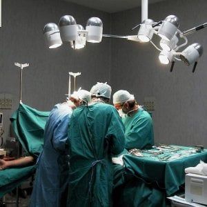 Operazione a cuore aperto su una paziente centenaria