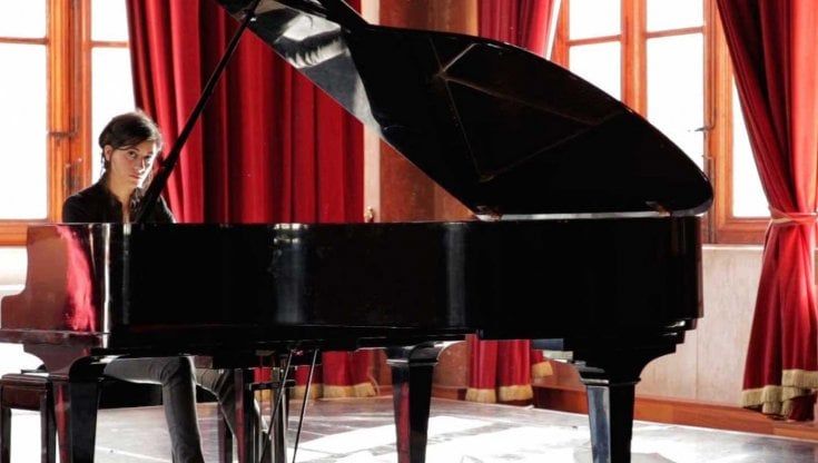 “Il cantico dei Quattro canti”, il live streaming della pianista e compositrice Giulia Tagliavia
