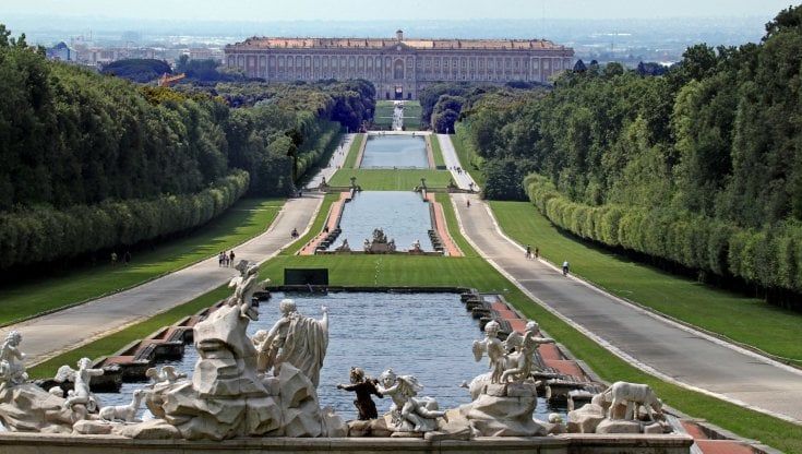 Dpcm, il sindaco di Caserta: "Riaprite il parco della Reggia"