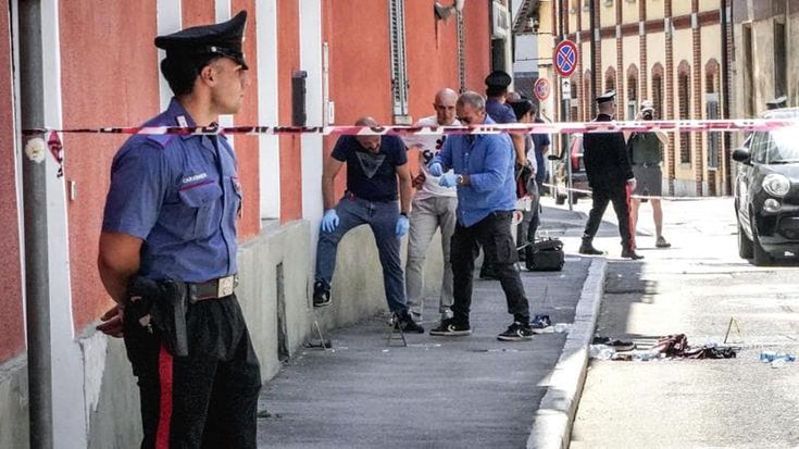 Attentato all’erede del boss della ’ndrangheta: arrestati padre e figlio, “pronti a sparare ancora”