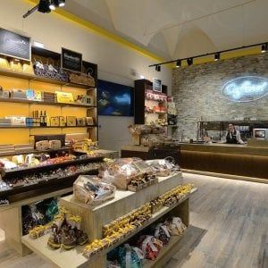 Caffarel, in centro apre la Boutique del cioccolato