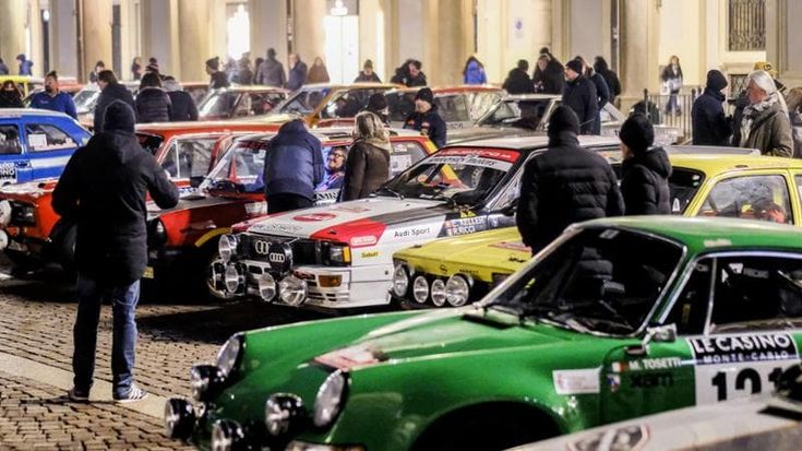 Auto storiche in gara al rally di Monte Carlo