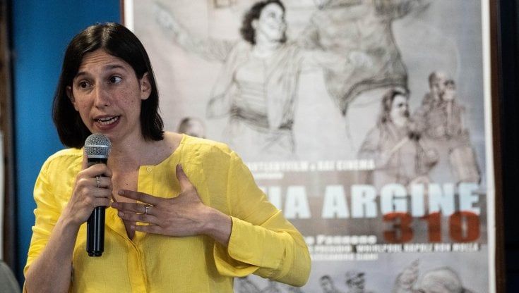 Pd, Schlein incontra Vincenzo De Luca: faccia a faccia dopo la lite sul terzo mandato in Campania e sul siluramento del figlio alla Camera