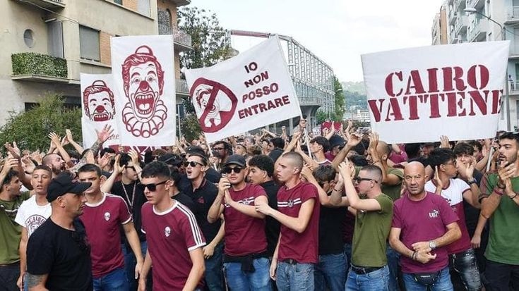 Toro, il campionato inizia con la contestazione: a centinaia in corteo dal Filadelfia contro Cairo
