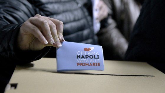 Primarie Napoli, guerra di ricorsi tra Valente e Bassolino 