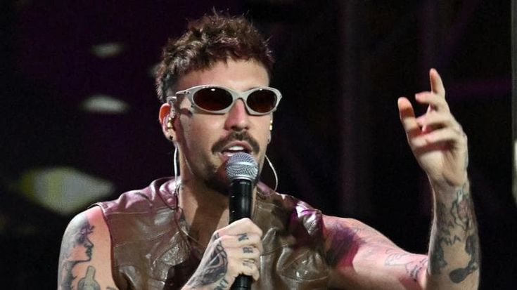 Fred De Palma: “Servono le hit, basta canzoni fatte in serie”