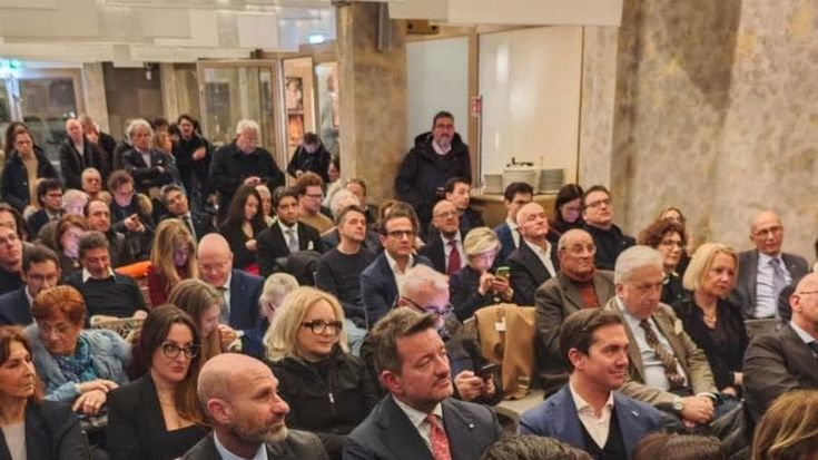 Emiliano: “Cresco la quarta figlia e studio da consigliere: è meraviglioso. Non tornerò magistrato”