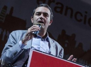 Luigi de Magistris <br />"Si allungano i tempi del Forum,<br />a novembre l'ok di Barcellona"