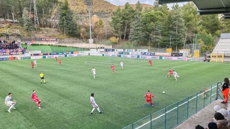 Un gol lampo da tre punti e il Catania allunga in vetta su Salernitana e Benevento