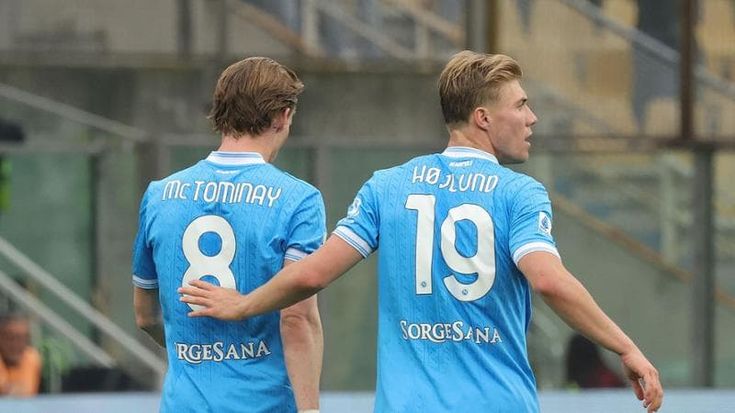Napoli, Conte non rinuncia ai Fab Four. Al Maradona accoglienza speciale per Pedro