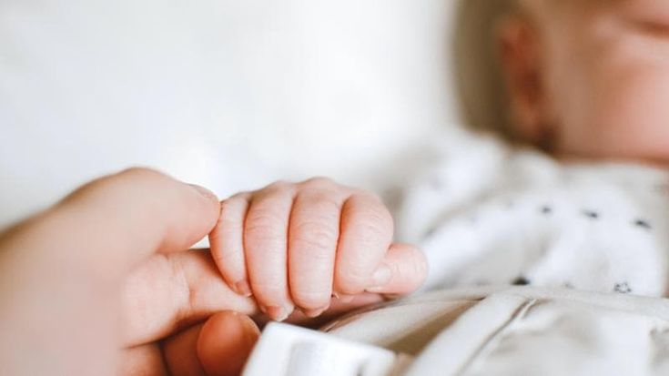 Bonus mamme lavoratrici, l’Inps sblocca la circolare per la decontribuzione
