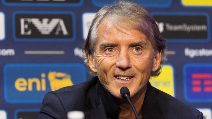Mancini: "A tanti della Francia dovrebbe venire il raffreddore, ma vogliamo giocarcela e divertirci"