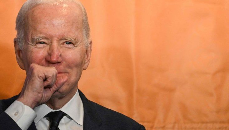 Biden mette il turbo all'auto elettrica: l'obiettivo è averne sul mercato due su tre nel 2032