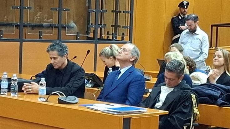 Uccise due rapinatori, gioielliere condannato: “Nessun pentimento”. La solidarietà di Salvini