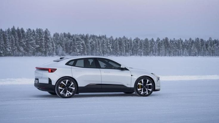 Polestar risale la china: vendite record nel 2025, in Italia +65 per cento