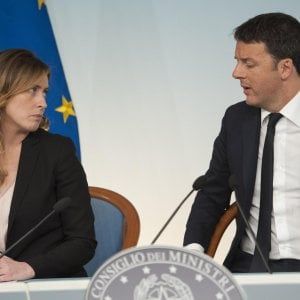 Renzi: "Rispettiamo tutti i partigiani". Napolitano: "Offensivo dire no per difendere la Carta"