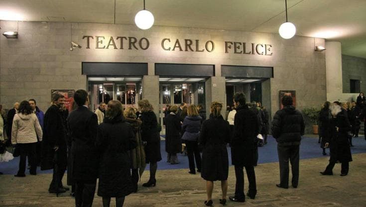 Carlo Felice, le scenografie rivalutate in bilancio preoccupano il Comune