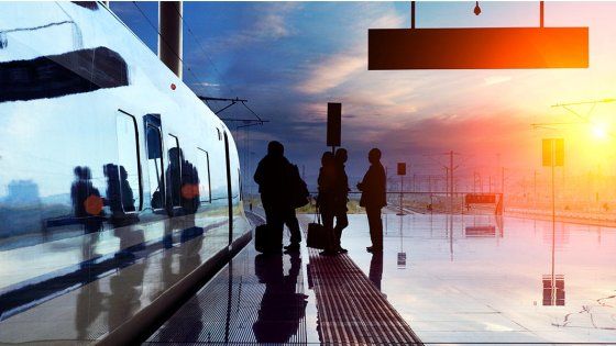 Sul treno che porta alle feste
