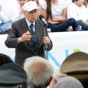 Napolitano: "Corruzione primo cedimento verso la mafia"