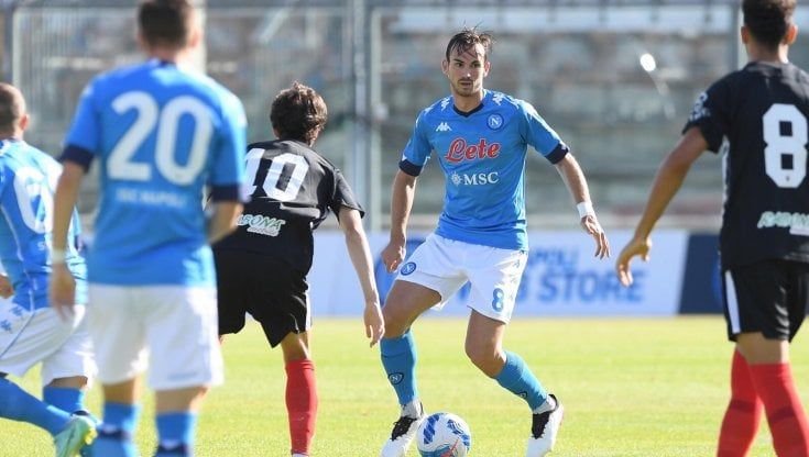 Napoli, Insigne ed Elmas piegano l'Ascoli