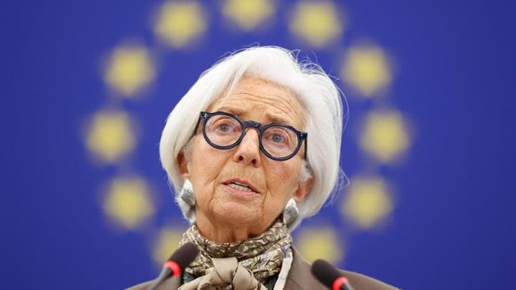 Polemiche per i 140mila euro a Lagarde da Bri. Bce: "Il divieto per lo staff a lei non si applica"