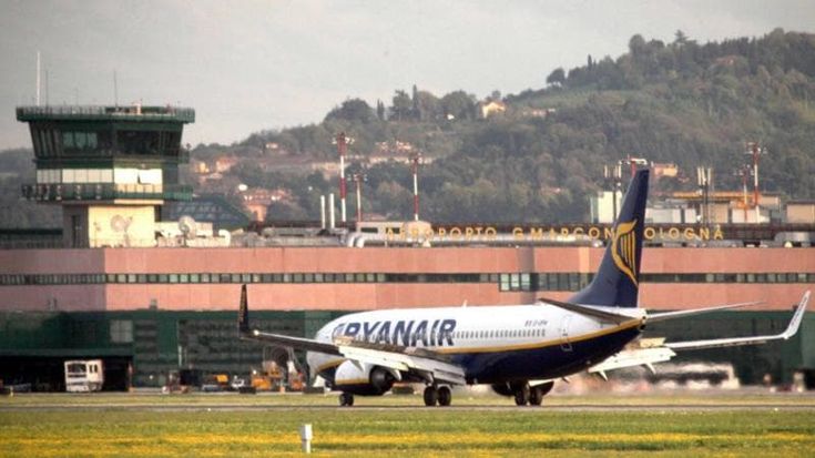 Aeroporto, 2024 da record: al Marconi, dieci milioni di persone in volo