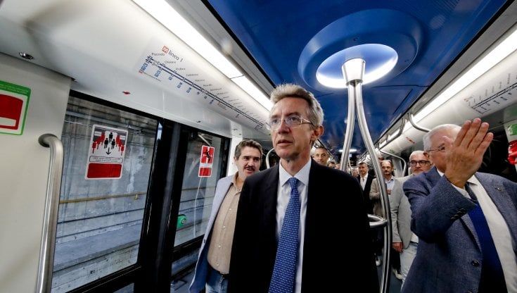 Pd, il sindaco Manfredi va all'apericena del fratello: corsa alla segreteria 
