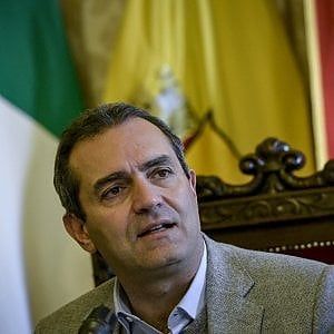 De Magistris, è sfida elettorale a De Luca: "In campo alle politiche e alle amministrative"