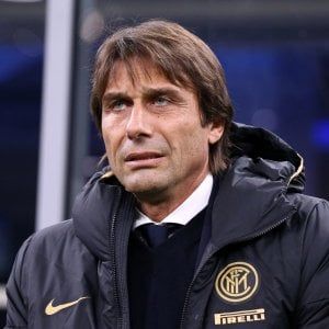 Antonio Conte regala dodici computer all'ospedale Regina Margherita