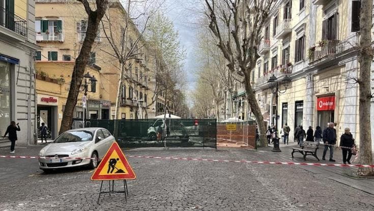 Napoli, chiusa la voragine al Vomero