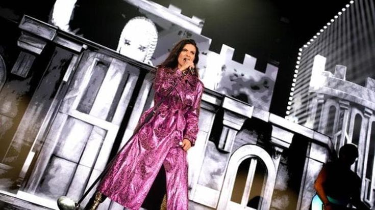 Passa da Torino il tour mondiale di Laura Pausini, due date all’Inalpi