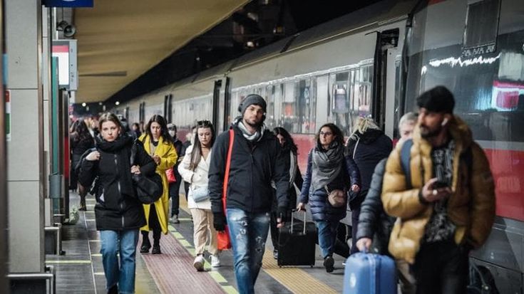 Settembre nero sui binari record storico di treni soppressi e di disservizi