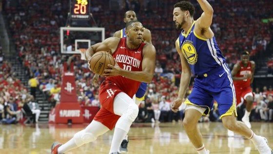 Basket Nba, semifinali playoff: Houston rialza la testa, Golden State ko