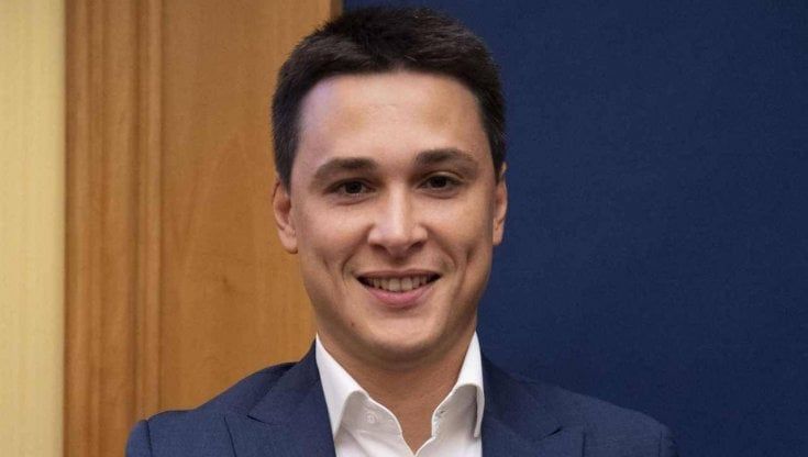 La 'rivoluzione Fascina' dentro Forza Italia continua: il nuovo tesoriere alla Camera è il suo amico Benigni 