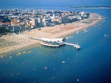 La cultura attraversa le Onde mediterannee