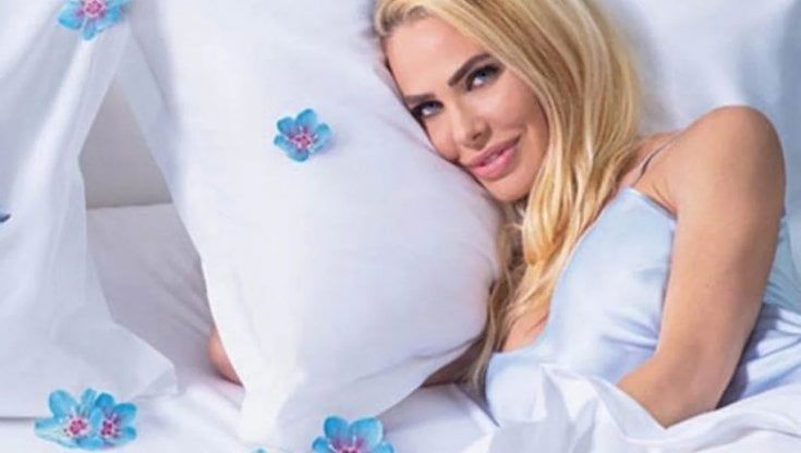 Ilary Blasi si separa da Totti e Lenor cambia la pubblicità