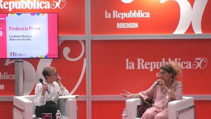 Perdersi in Proust, l'incontro con Melania Mazzucco al Salone del libro