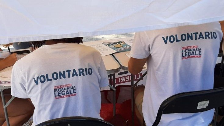 Referendum eutanasia legale: a Parma oltre ottomila firme 