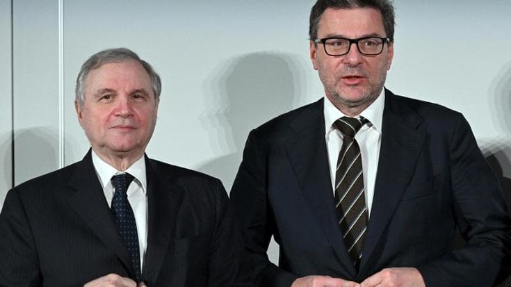 Il centrodestra a pezzi sul Mes. Sceglie l’Aventino per rinviare