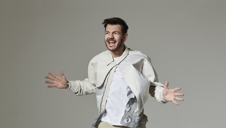 Alessandro Cattelan: "Anche a quarant'anni voglio ancora essere la grappa nel caffè"