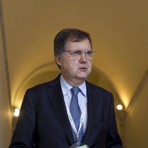 Vegas: "L'Italia si prepari alla stretta monetaria. E il bail-in va corretto subito"