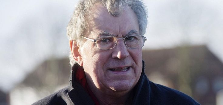 Terry Jones dei Monty Python è gravemente malato: soffre di demenza
