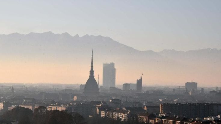 La stretta antismog Ue può slittare al 2040: Piemonte pronto a chiedere il rinvio di dieci anni