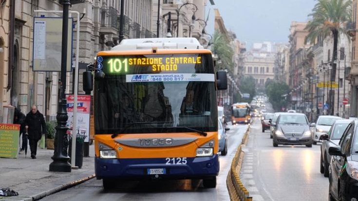 Amat, 200 autisti assunti ma in 70 marcano visita: “Non fateci guidare gli autobus”