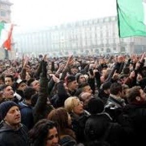 Il saluto fascista &egrave; ancora reato: la Cassazione conferma la condanna per due militanti di Casapound
