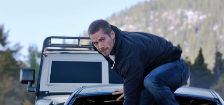 Sale la febbre per "Fast & Furious 7", l'ultima corsa di Paul Walker