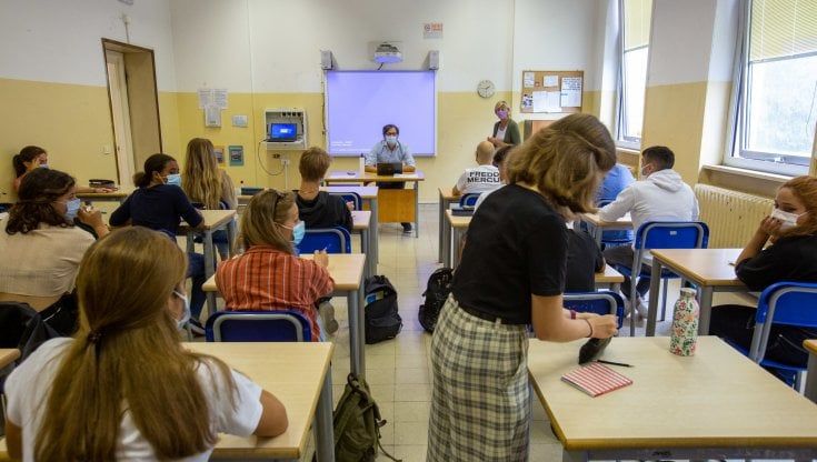 Le scienze umane trainano le iscrizioni nei licei del Piemonte. Calano il classico e i professionali