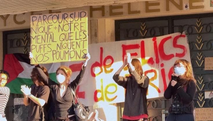 Francia, gli studenti in rivolta: "Topi in classe, condizioni disumane, non possiamo studiare"