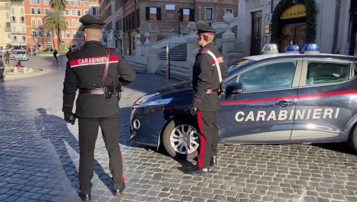 E' ai domiciliari, va a pranzo al ristorante nel primo giorno di zona gialla: riconosciuto dai carabinieri e arrestato